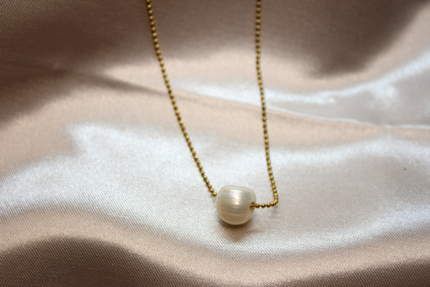 Collar Básico Perla
