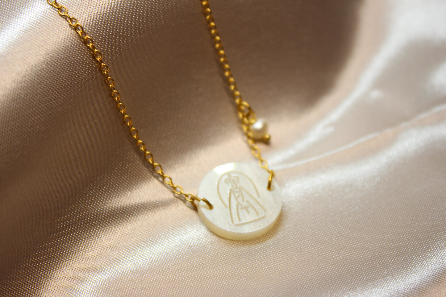 Collar CN VPilar