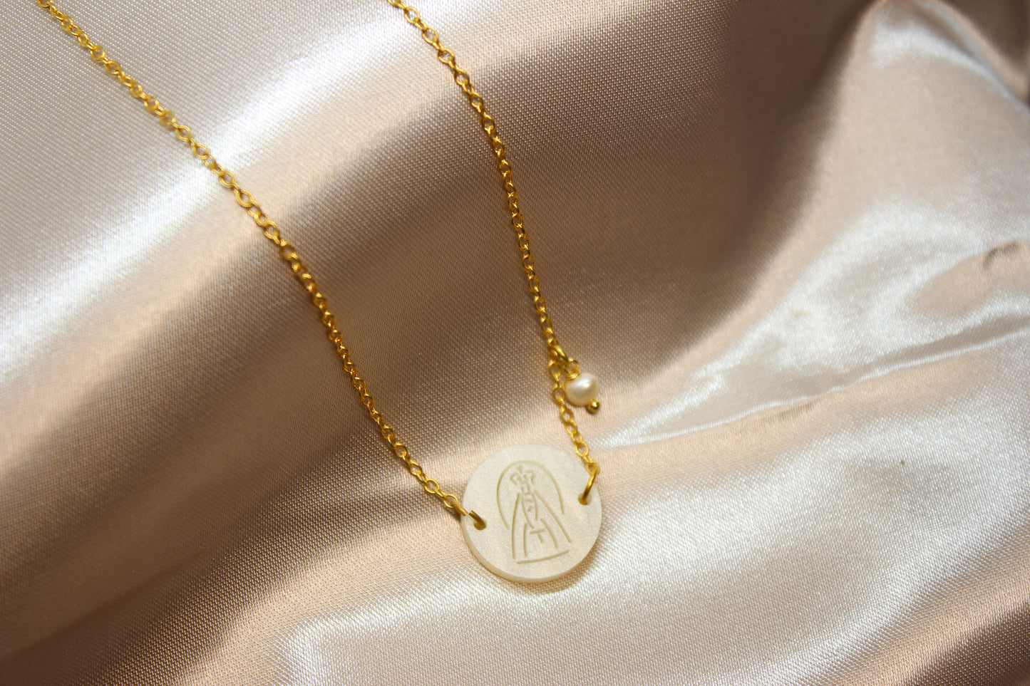 Collar CN VPilar