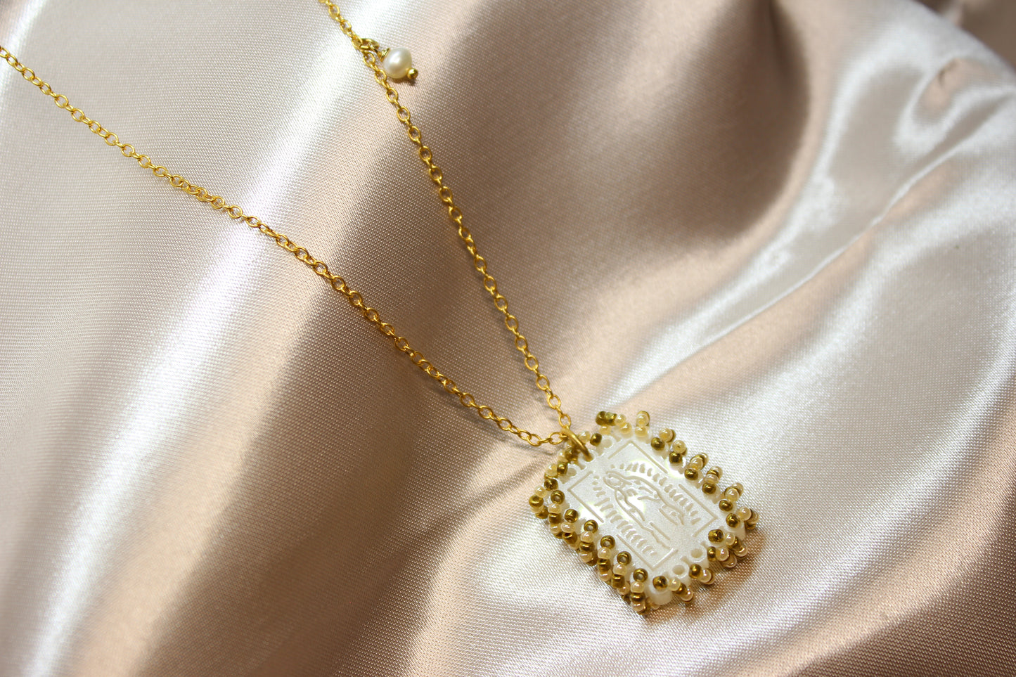 Collar CN Virgen