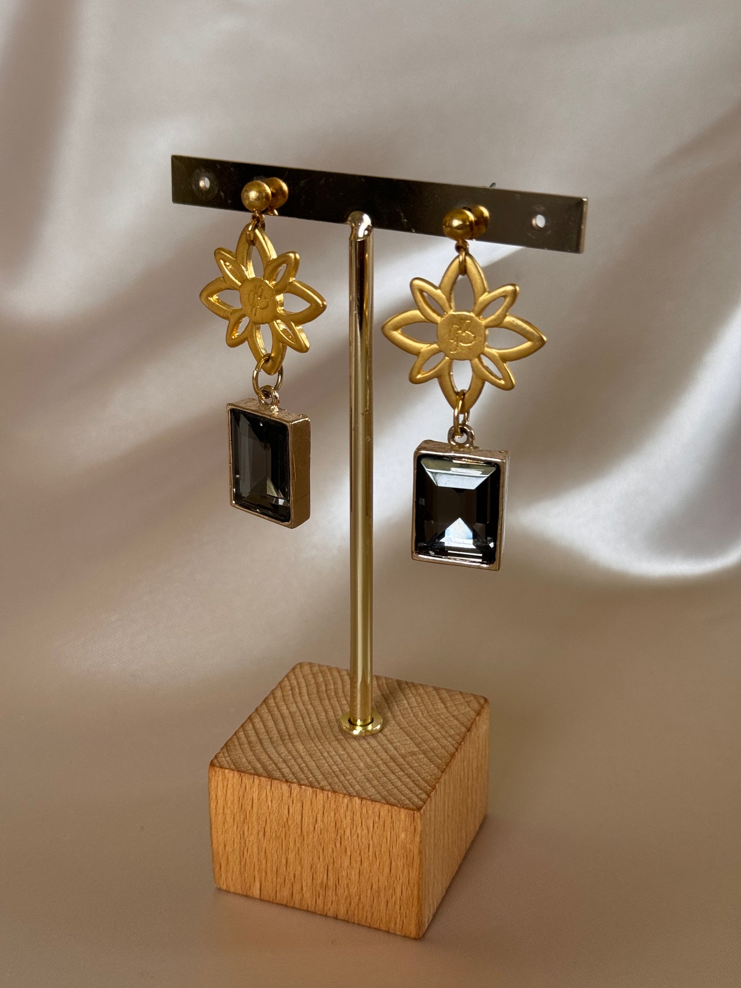 Aretes Dije GB Cristal Cuadrado