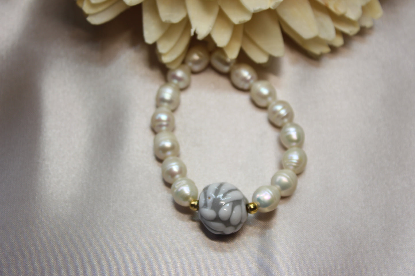 Pulsera perlas dije talavera