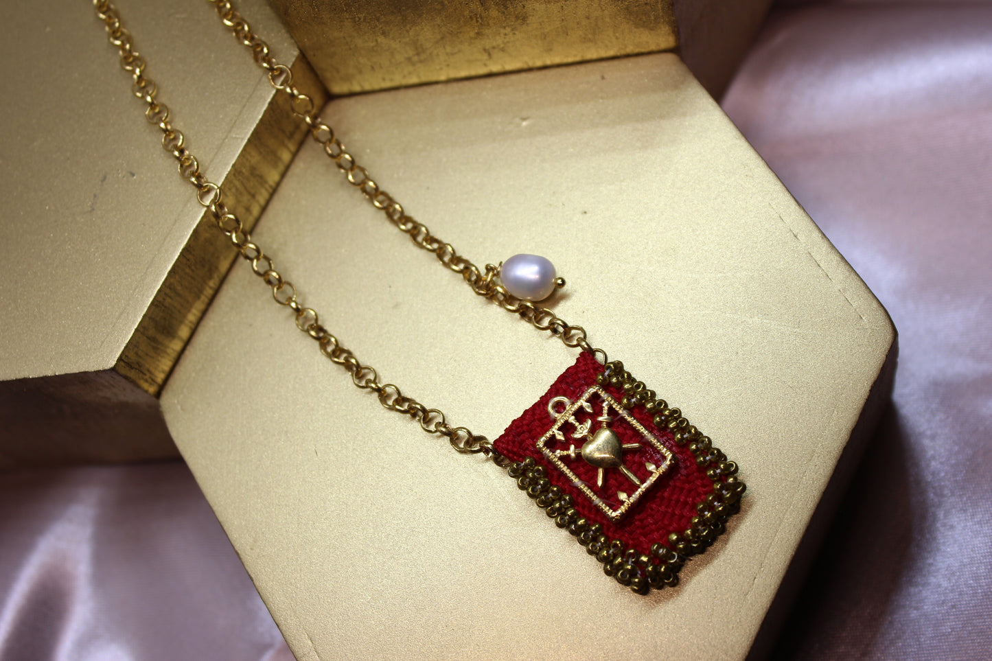 COLLAR SCORAZON