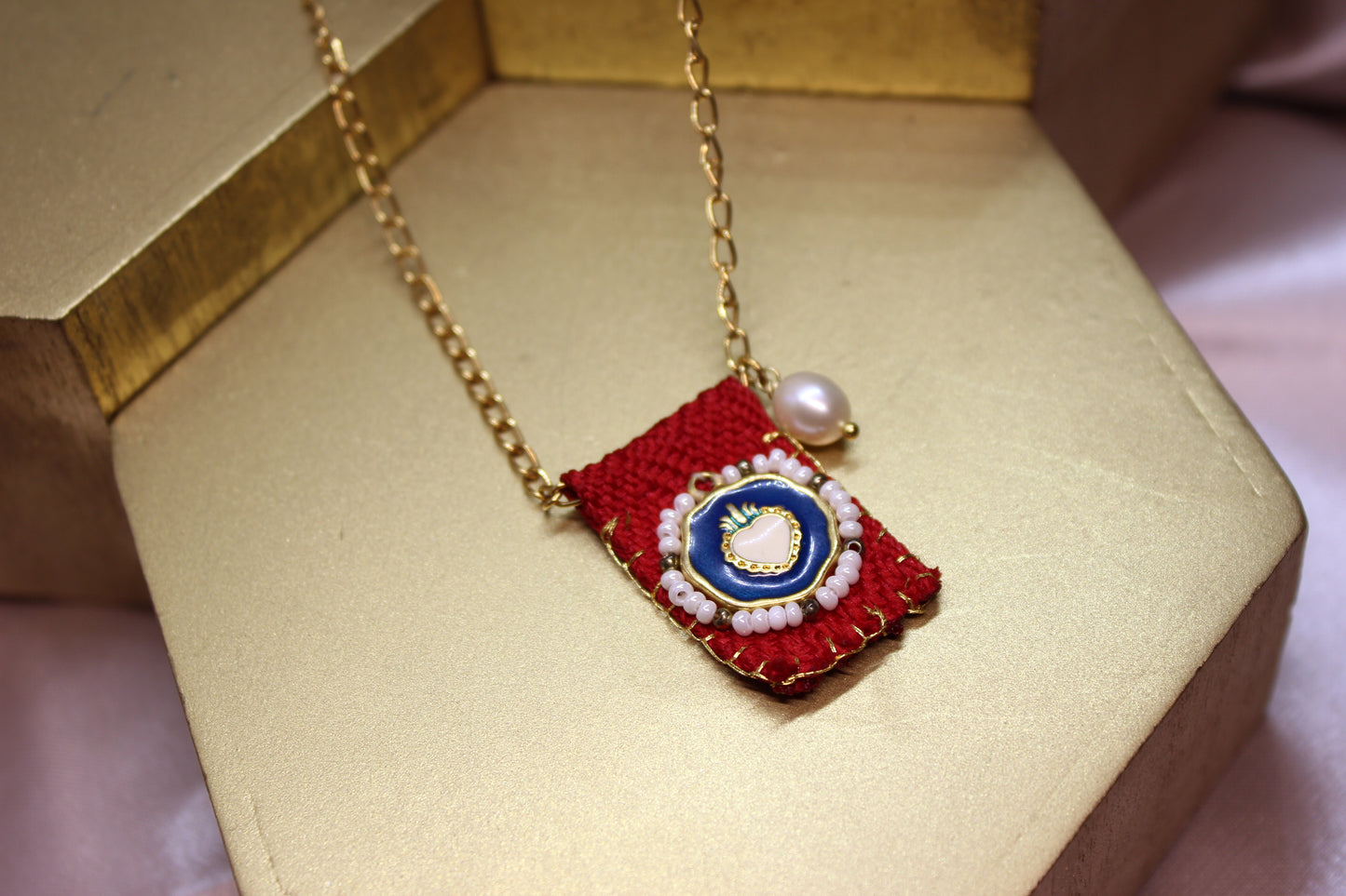COLLAR SENCILLO ROJO AZUL