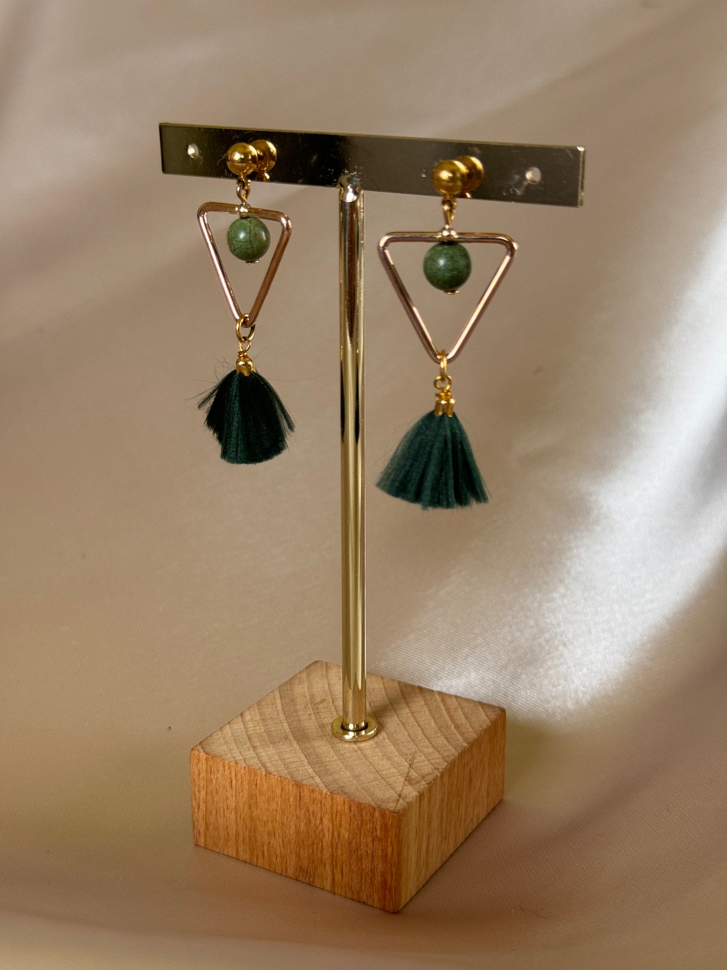 Aretes Triangulos Verdes
