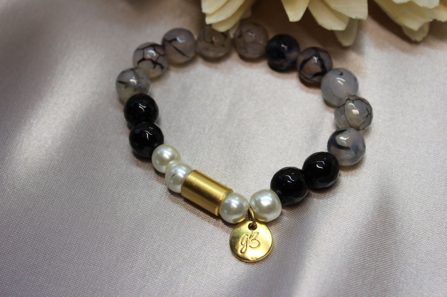 Pulsera piedras en negro