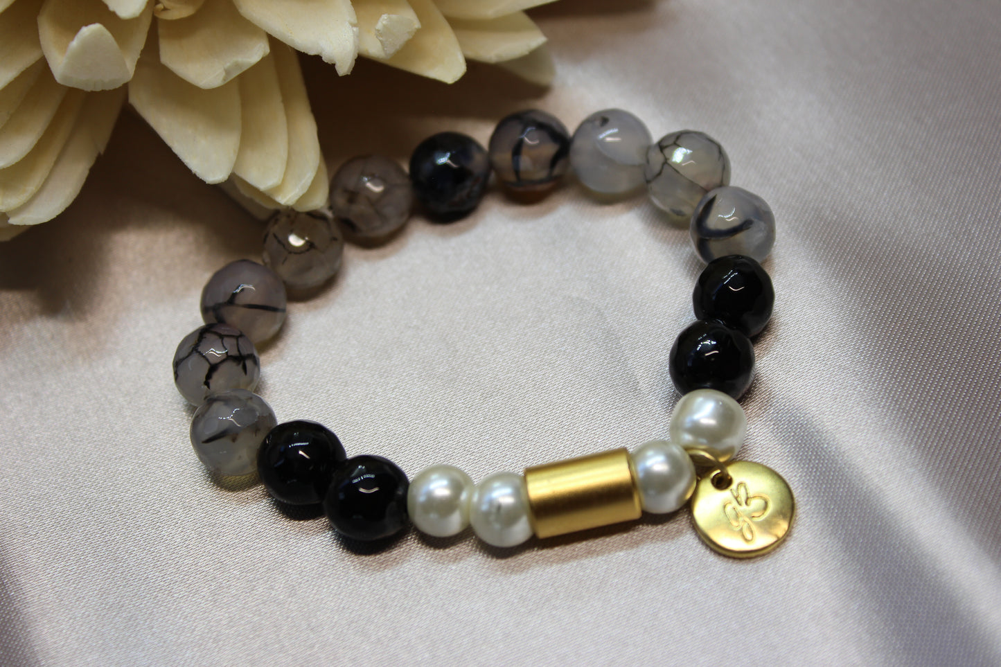 Pulsera piedras en negro